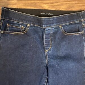 Maurice’s skinny Jeggings size medium